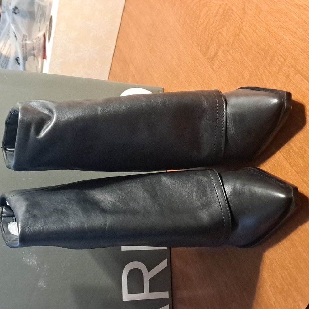 Arezzo Black Leather Ankle Boots - Picture 5 of 7